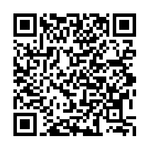 好像既然发生的事情跟自己没有任何的关系一样二维码生成
