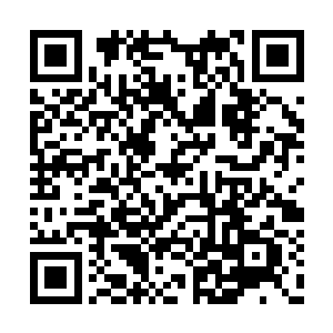 好像是厚重的大木板子要吃不住劲要碎裂掉一样二维码生成