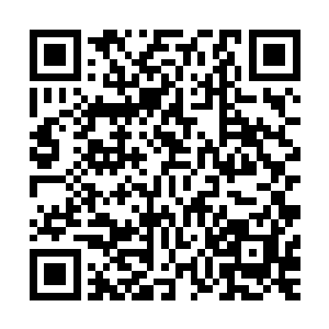 好像根本没打算说是我睡觉的时候忽然抱住她撕烂了她的衣服二维码生成