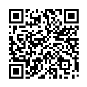 好在沈迟很快将她手中的猪蹄拿去了厨房二维码生成