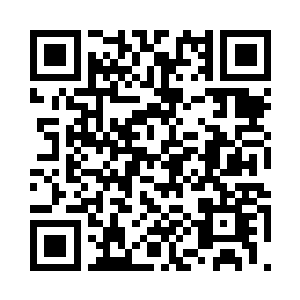 如一只只扑火的飞蛾般朝大手掌撞去二维码生成