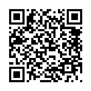 如今也不知是靠着什么才支撑下来的二维码生成