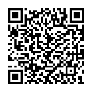 如今终于找到机会可以痛痛快快的教训一下他们二维码生成