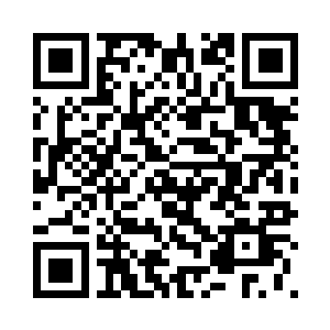 如今那半根羽毛落在了许紫烟手里二维码生成