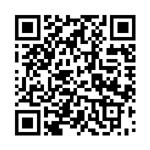 如同黏在皮肤上的黑色黏液迅速向手腕二维码生成