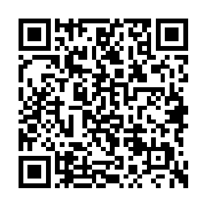 如果你试图从两旁的山峰上绕开这片危险的区域二维码生成