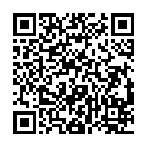 如果硬是要将这几块黑色的木板和棺材扯上关系的话二维码生成