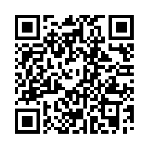 如果诸位这两块牌子的暗示还不够明显二维码生成