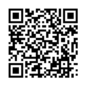 妈妈曾经在雕塑下给她讲了很多故事二维码生成