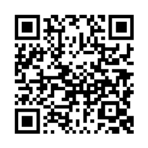 妈妈稍微平复点的情绪又有些激动二维码生成