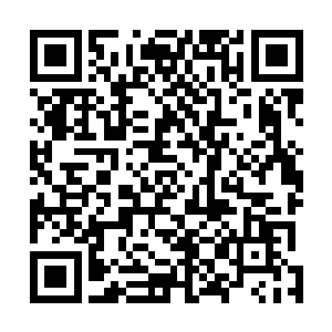妖骨及诸多宝石……打造了一件臭名昭著的神器刻薄战甲二维码生成