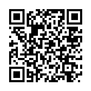 姜一舟接过材料一目十行地瞄了几眼二维码生成