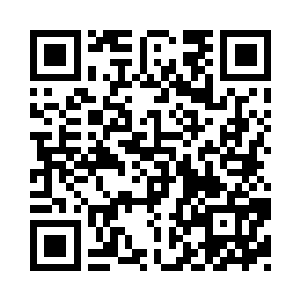 姬可馨用脚踢了一下地上的一个大罐子二维码生成