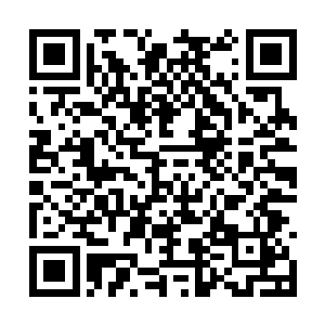 姬月蓝的一双美目在上上下下打量了张铁一遍之后二维码生成