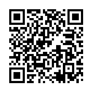 娇滴滴的戴着小羊皮手套捏雪团跟孝子们对砸二维码生成