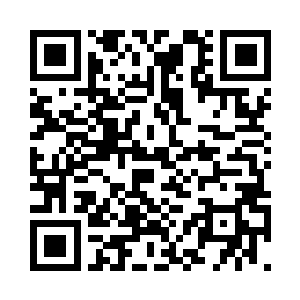 娇艳地红唇吸住那根纯白如玉的软管二维码生成