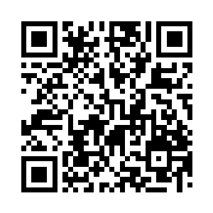 字缺了一块之后稍微有点斜度的挂在空中二维码生成