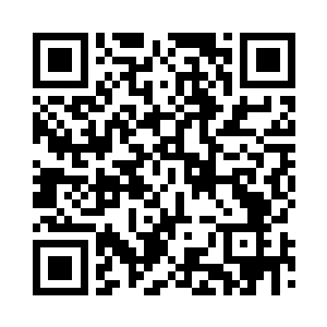 孙子轩和方达通大眼瞪小眼的对视着二维码生成