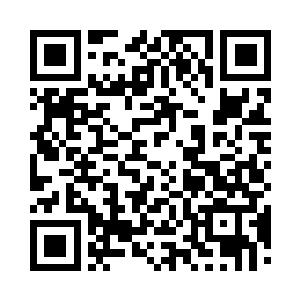 孙悟空往往吃一口就将瓜果递给旁边的小猴二维码生成