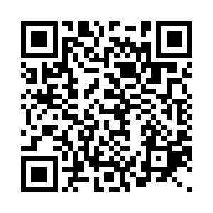 季泽爵设计的所有衣服全部是情侣装二维码生成