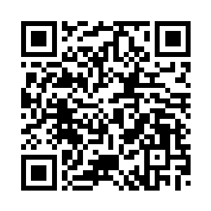 季红芬有些羡慕地看着沈秀的被褥二维码生成