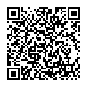 学院图书馆的藏书量之丰厚几乎记载了整个天元大陆上所有的事情二维码生成