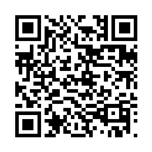 它看到一束流光从洞的侧面想要溜走二维码生成