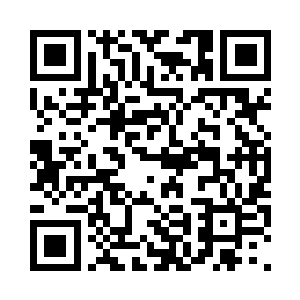 宇天用身体挡在了宇雪和胡静的身前二维码生成