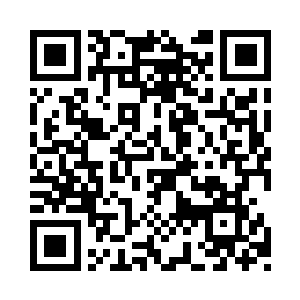 宇宙大帝的机械眼中顿时闪过一丝刺眼的红芒二维码生成