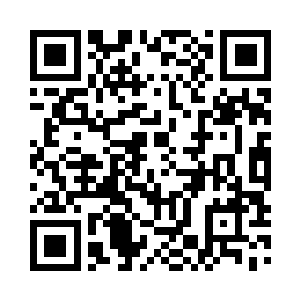 守护在李成功身边的一个人指着琅飞师怒吼道二维码生成