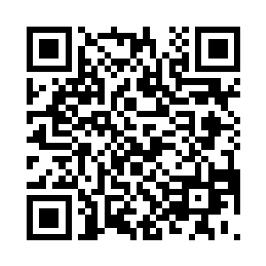 安东赛尔看了看站在高扬身后的一行人二维码生成