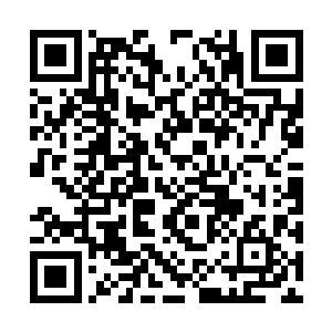 安全屋中那第一个被黄一一搜魂的猎人睁开了眼睛二维码生成