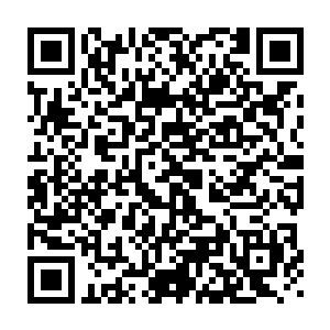 安排四五个人从巴克发现的那条水下通道潜入进去是没什么问题的二维码生成