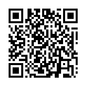 安然放着一把精致却不失霸气的匕首二维码生成