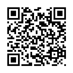 安祖拉人熊的屁股上插着一柄小匕首二维码生成