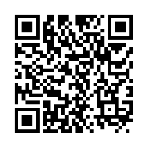 安静的看着言左左此刻笑的跟小狐狸似的模样二维码生成