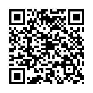 宋文杰一把抓住江帆的胸襟把他抓了起来二维码生成