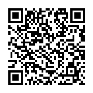 宋队长的目光一碰触夏云杰目中投射出来的诡异目光二维码生成