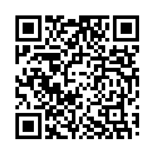 完全不属于他这个年纪段该拥有的一双眼睛二维码生成