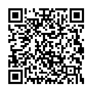 完全就没有把后面的那位给放置在眼里面的意思二维码生成