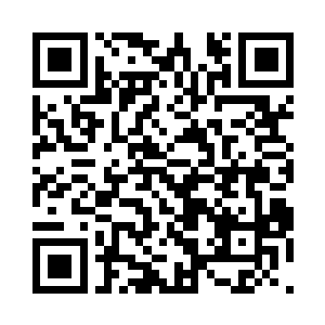 完全沉浸在苏紫萱美妙歌声当中的桃姐二维码生成