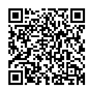 完全没有那种掌管几百上千亿的大集团的老总的那种淡定和从容二维码生成