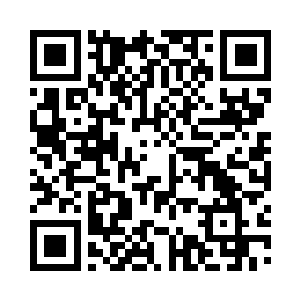 宛如子弹一般插入一旁一座巫师塔的石壁中二维码生成