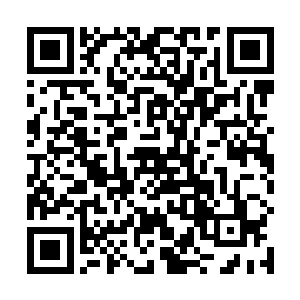 宝贝亲亲本以为自己会很讨厌看到这样的满是皱纹的脸二维码生成