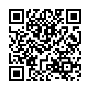 客厅里竟然早已经多出了四位美女二维码生成