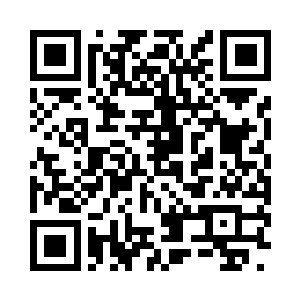 容易的本意是直接用五彩火云袭击史真强二维码生成