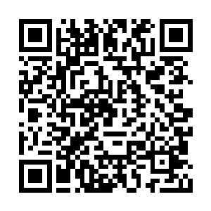 容颜清丽绝美的少女赤身出现在了柳逸尘的面前二维码生成