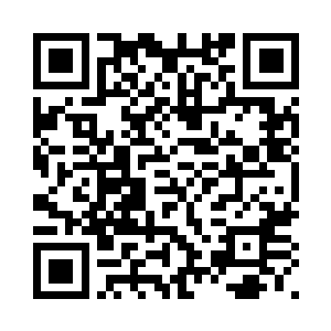 宽大的红裙拖过通向万妖殿的地毯二维码生成