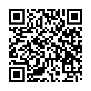 宽大的落地窗让整个办公室显得非常明亮二维码生成