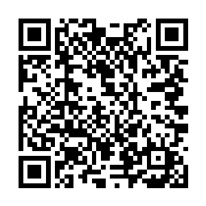 寒万重直接把越野车开进了欧阳志远别墅的院子里二维码生成